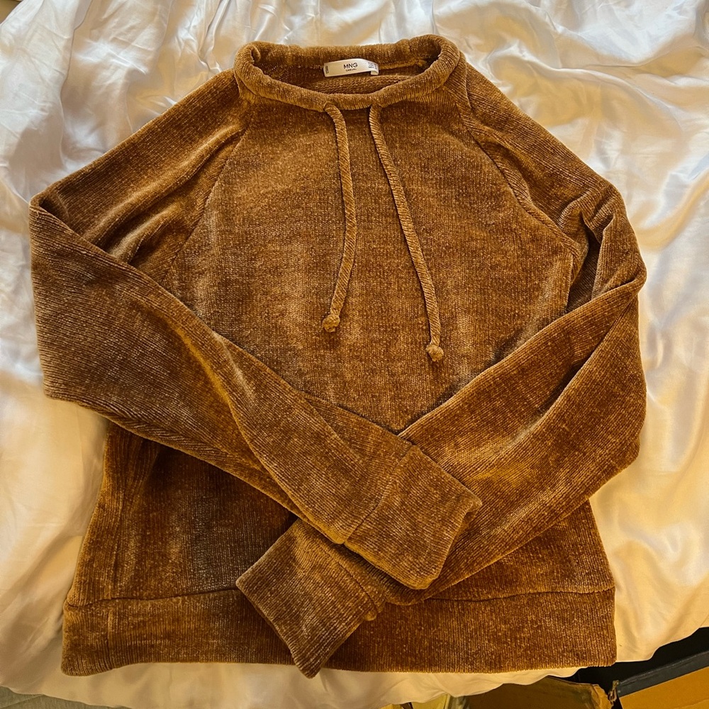 Mango MNG mustard soft sweater , cowl neck, new condition